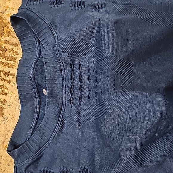 90 degrees by Reflex Women's  Athletic Crop Top - Picture 2 of 4